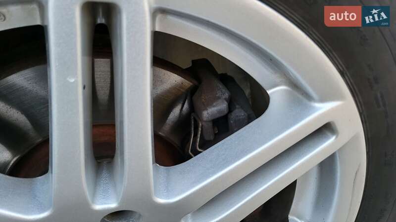 Внедорожник / Кроссовер Volkswagen Tiguan 2015 в Косове