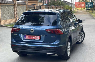 Внедорожник / Кроссовер Volkswagen Tiguan 2018 в 