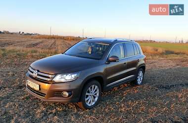 Позашляховик / Кросовер Volkswagen Tiguan 2012 в Бурині