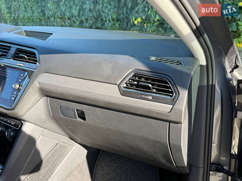 Позашляховик / Кросовер Volkswagen Tiguan 2019 в Стрию фото 39 Позашляховик / Кросовер Volkswagen Tiguan 2019 в Стрию