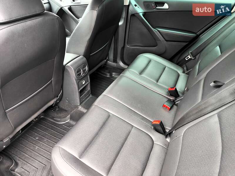 Позашляховик / Кросовер Volkswagen Tiguan 2011 в Києві фото 47 Позашляховик / Кросовер Volkswagen Tiguan 2011 в Києві