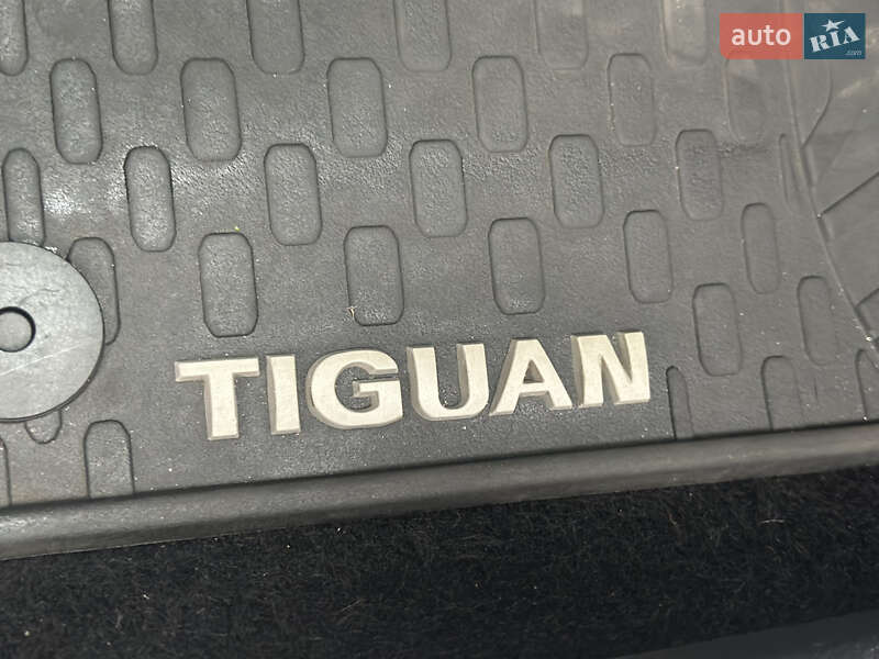 Внедорожник / Кроссовер Volkswagen Tiguan 2016 в Житомире фото 20 Внедорожник / Кроссовер Volkswagen Tiguan 2016 в Житомире