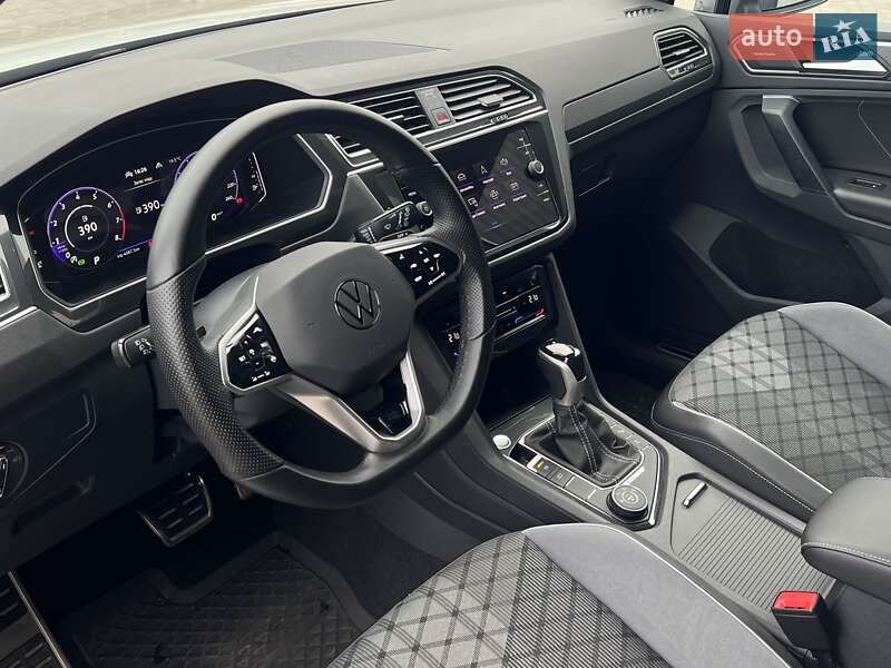 Внедорожник / Кроссовер Volkswagen Tiguan 2023 в Виннице
