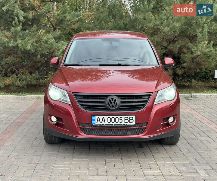 Внедорожник / Кроссовер Volkswagen Tiguan 2008 в Киеве фото 2 Внедорожник / Кроссовер Volkswagen Tiguan 2008 в Киеве