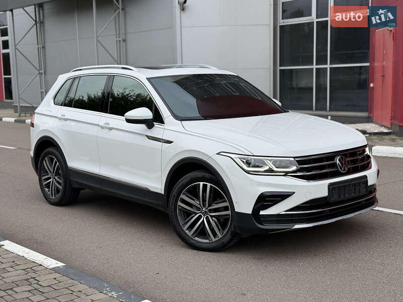 Внедорожник / Кроссовер Volkswagen Tiguan 2022 в Киеве