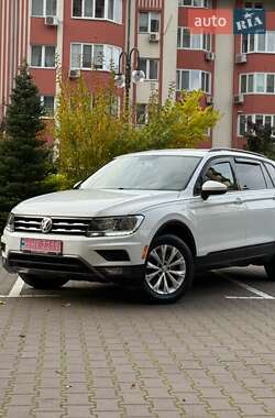 Позашляховик / Кросовер Volkswagen Tiguan 2018 в Києві