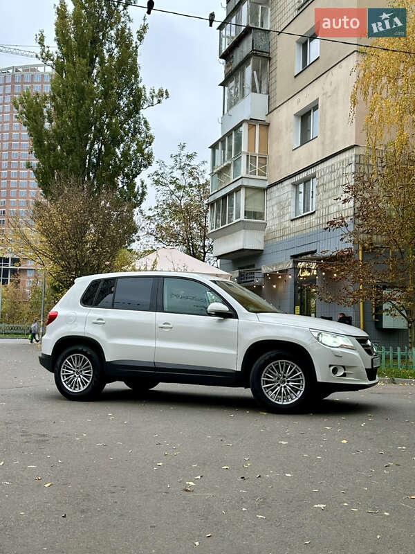 Внедорожник / Кроссовер Volkswagen Tiguan 2008 в Киеве фото 28 Внедорожник / Кроссовер Volkswagen Tiguan 2008 в Киеве