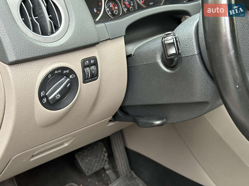 Внедорожник / Кроссовер Volkswagen Tiguan 2008 в Киеве фото 49 Внедорожник / Кроссовер Volkswagen Tiguan 2008 в Киеве