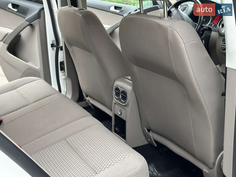 Внедорожник / Кроссовер Volkswagen Tiguan 2008 в Киеве фото 57 Внедорожник / Кроссовер Volkswagen Tiguan 2008 в Киеве