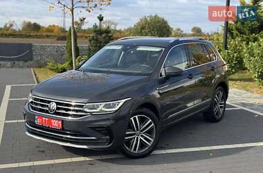 Внедорожник / Кроссовер Volkswagen Tiguan 2022 в Мукачево