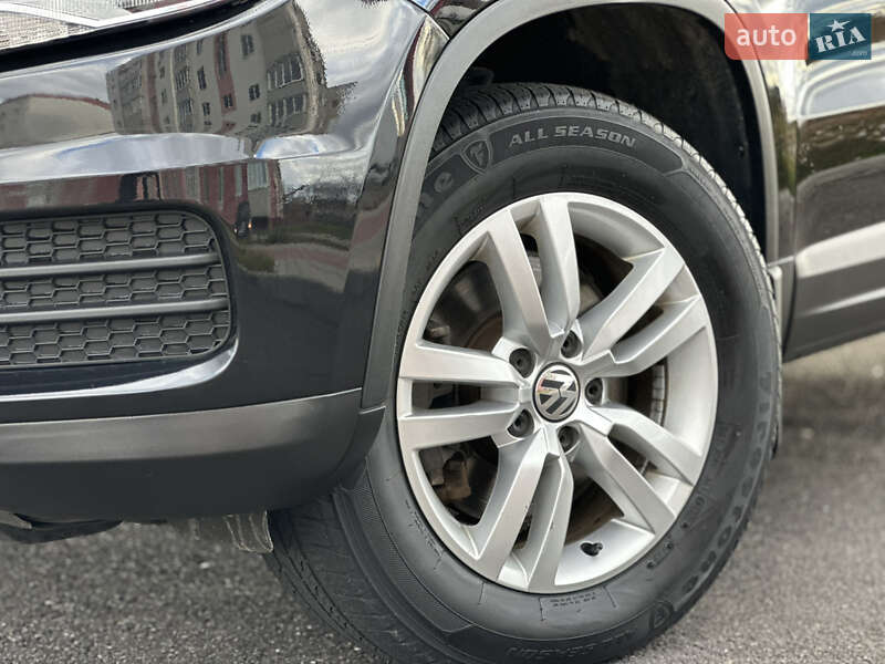 Внедорожник / Кроссовер Volkswagen Tiguan 2017 в Виннице