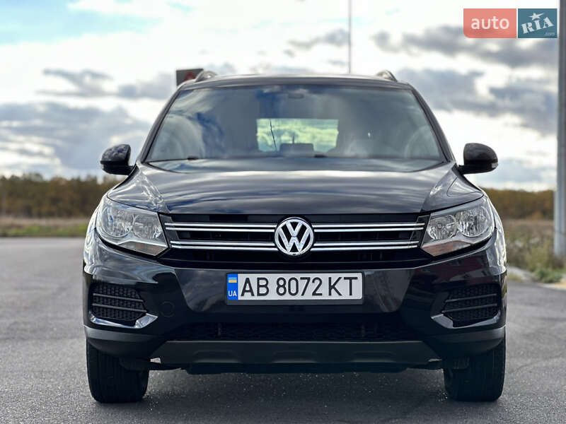 Внедорожник / Кроссовер Volkswagen Tiguan 2017 в Виннице