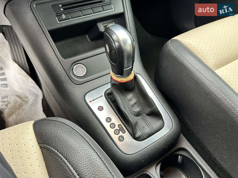 Внедорожник / Кроссовер Volkswagen Tiguan 2017 в Виннице