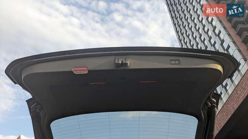 Внедорожник / Кроссовер Volkswagen Tiguan 2018 в Днепре фото 14 Внедорожник / Кроссовер Volkswagen Tiguan 2018 в Днепре