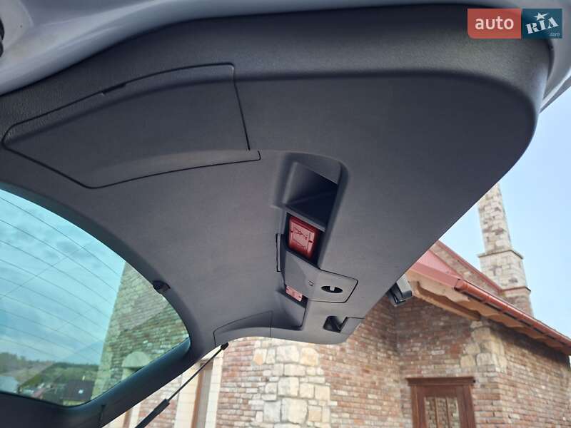 Внедорожник / Кроссовер Volkswagen Tiguan 2021 в Бережанах