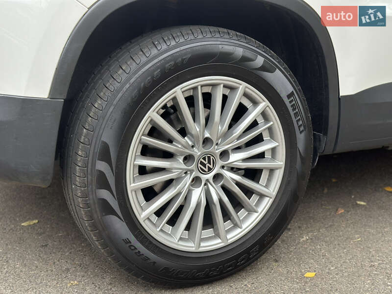 Внедорожник / Кроссовер Volkswagen Tiguan 2008 в Киеве фото 4 Внедорожник / Кроссовер Volkswagen Tiguan 2008 в Киеве