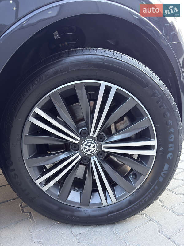 Позашляховик / Кросовер Volkswagen Tiguan 2019 в Рівному фото 26 Позашляховик / Кросовер Volkswagen Tiguan 2019 в Рівному