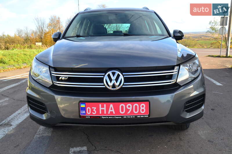 Внедорожник / Кроссовер Volkswagen Tiguan 2015 в Дрогобыче