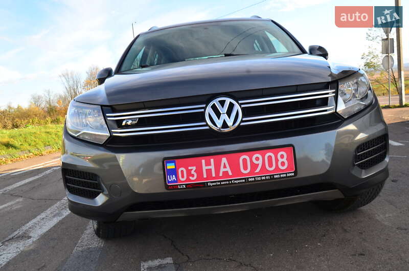 Внедорожник / Кроссовер Volkswagen Tiguan 2015 в Дрогобыче