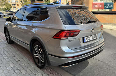 Внедорожник / Кроссовер Volkswagen Tiguan 2019 в 