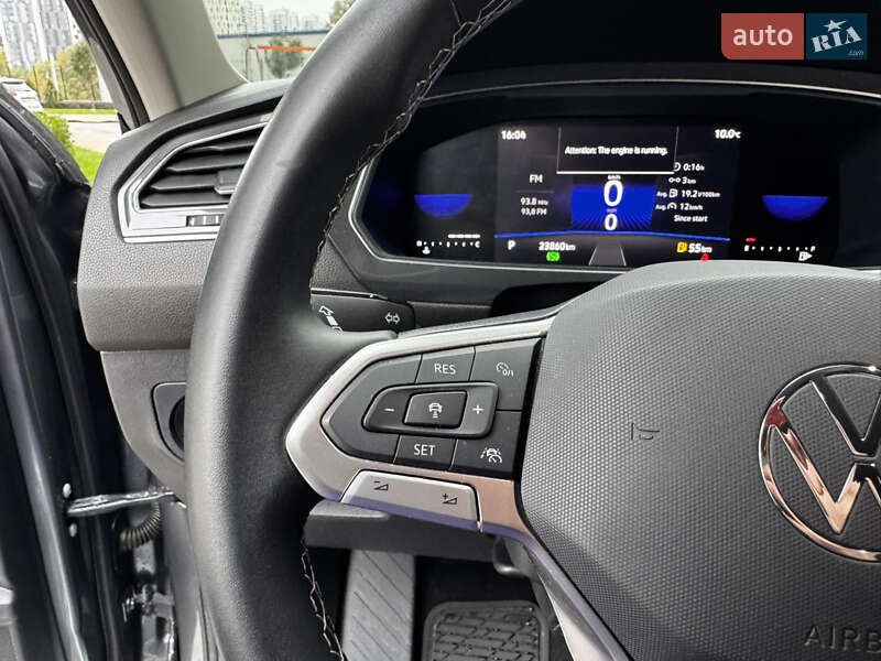 Внедорожник / Кроссовер Volkswagen Tiguan 2023 в Киеве