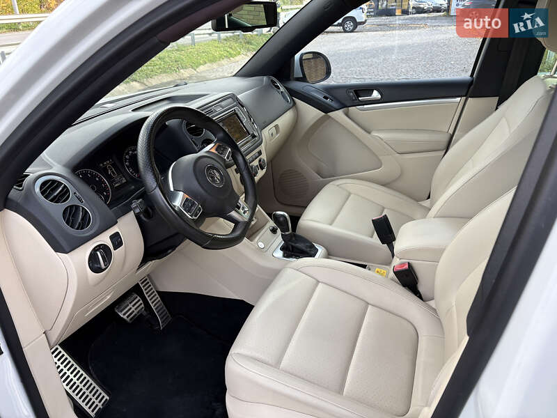 Позашляховик / Кросовер Volkswagen Tiguan 2015 в Рівному фото 17 Позашляховик / Кросовер Volkswagen Tiguan 2015 в Рівному