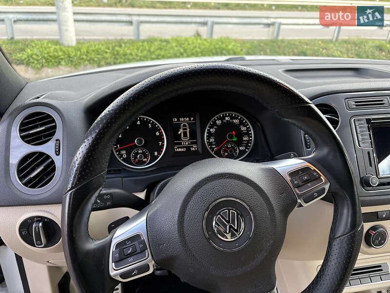 Позашляховик / Кросовер Volkswagen Tiguan 2015 в Рівному фото 20 Позашляховик / Кросовер Volkswagen Tiguan 2015 в Рівному