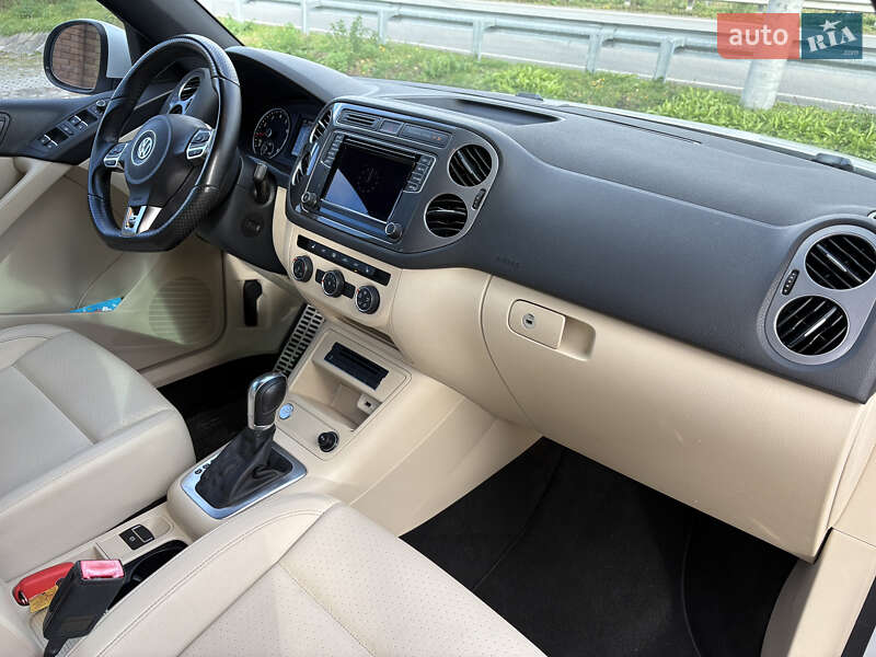 Позашляховик / Кросовер Volkswagen Tiguan 2015 в Рівному фото 36 Позашляховик / Кросовер Volkswagen Tiguan 2015 в Рівному