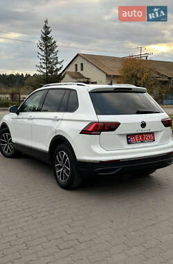 Позашляховик / Кросовер Volkswagen Tiguan 2021 в  фото 56 Позашляховик / Кросовер Volkswagen Tiguan 2021 в