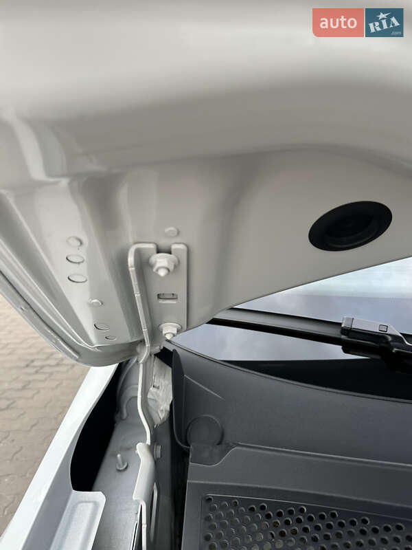 Внедорожник / Кроссовер Volkswagen Tiguan 2021 в Бродах фото 76 Внедорожник / Кроссовер Volkswagen Tiguan 2021 в Бродах