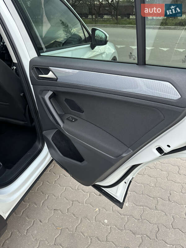 Внедорожник / Кроссовер Volkswagen Tiguan 2021 в Бродах фото 98 Внедорожник / Кроссовер Volkswagen Tiguan 2021 в Бродах