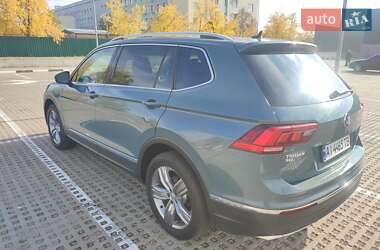 Позашляховик / Кросовер Volkswagen Tiguan 2020 в  фото 10 Позашляховик / Кросовер Volkswagen Tiguan 2020 в