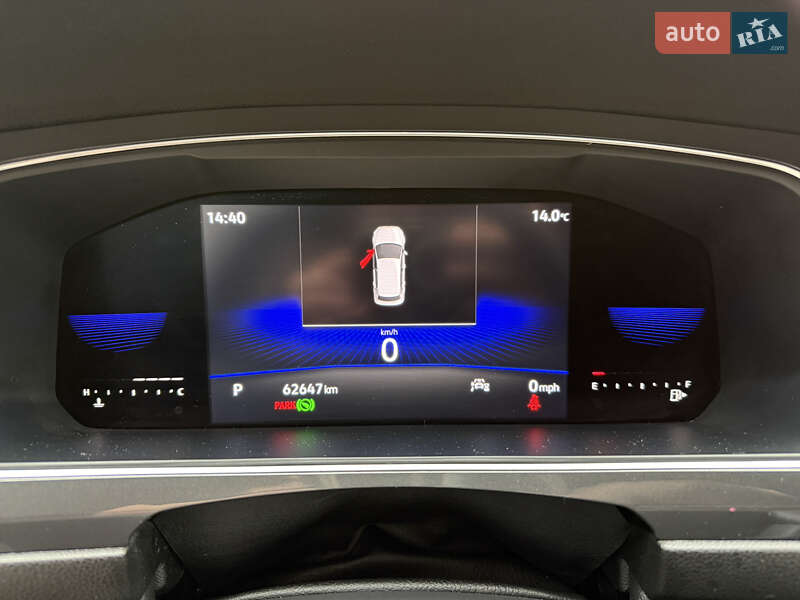 Внедорожник / Кроссовер Volkswagen Tiguan 2022 в Киеве