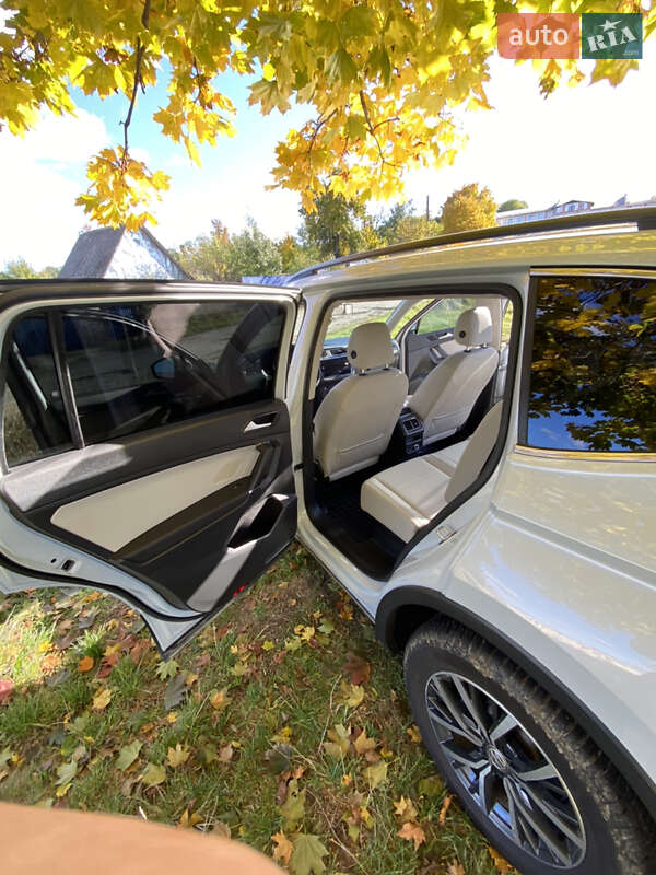 Позашляховик / Кросовер Volkswagen Tiguan 2018 в Вінниці фото 13 Позашляховик / Кросовер Volkswagen Tiguan 2018 в Вінниці