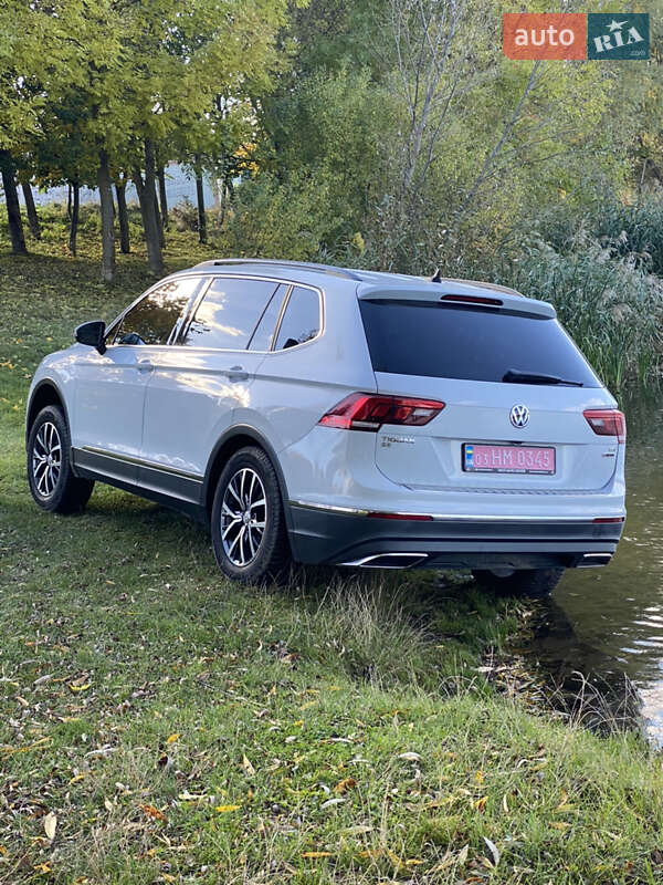 Позашляховик / Кросовер Volkswagen Tiguan 2018 в Вінниці фото 24 Позашляховик / Кросовер Volkswagen Tiguan 2018 в Вінниці