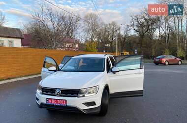 Внедорожник / Кроссовер Volkswagen Tiguan 2018 в Чернигове
