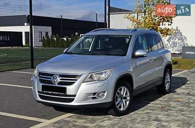 Внедорожник / Кроссовер Volkswagen Tiguan 2009 в Мукачево