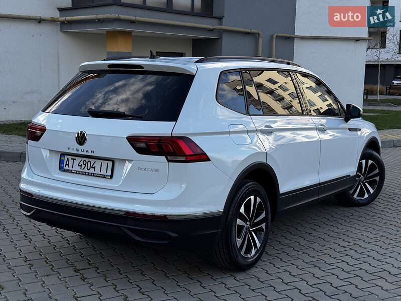 Позашляховик / Кросовер Volkswagen Tiguan 2022 в Івано-Франківську