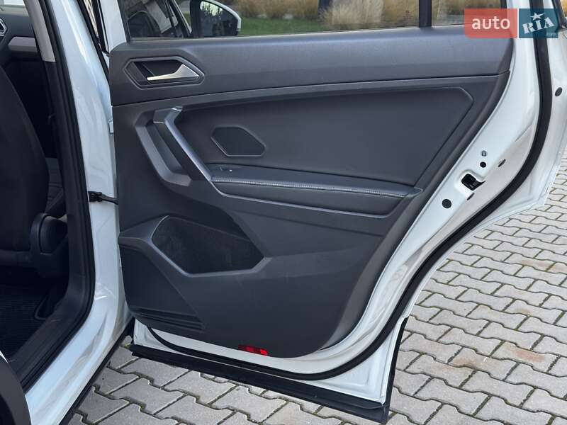 Позашляховик / Кросовер Volkswagen Tiguan 2022 в Івано-Франківську