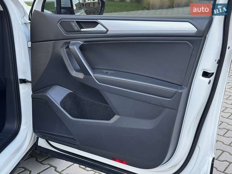 Позашляховик / Кросовер Volkswagen Tiguan 2022 в Івано-Франківську