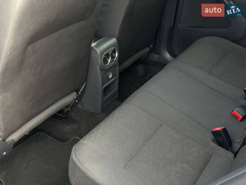 Позашляховик / Кросовер Volkswagen Tiguan 2012 в Запоріжжі