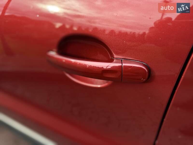 Позашляховик / Кросовер Volkswagen Tiguan 2014 в Стрию