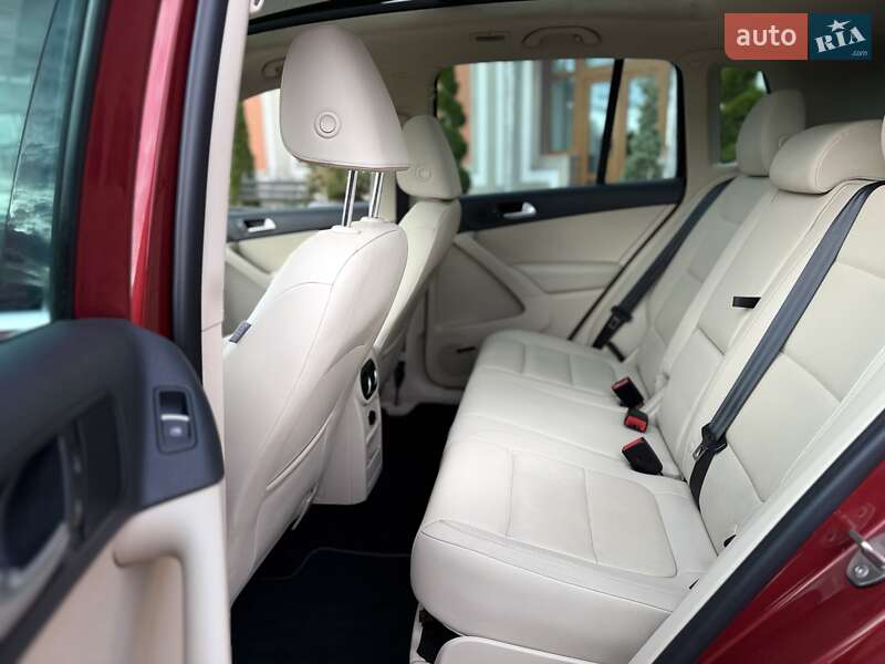 Позашляховик / Кросовер Volkswagen Tiguan 2014 в Стрию