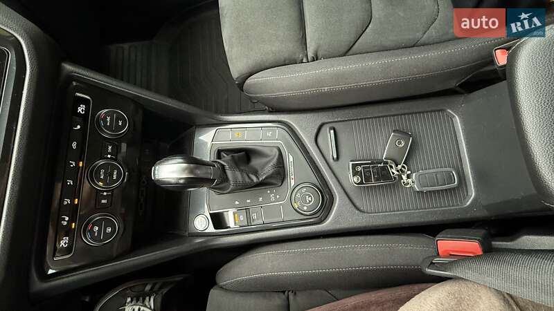 Внедорожник / Кроссовер Volkswagen Tiguan 2018 в Полтаве