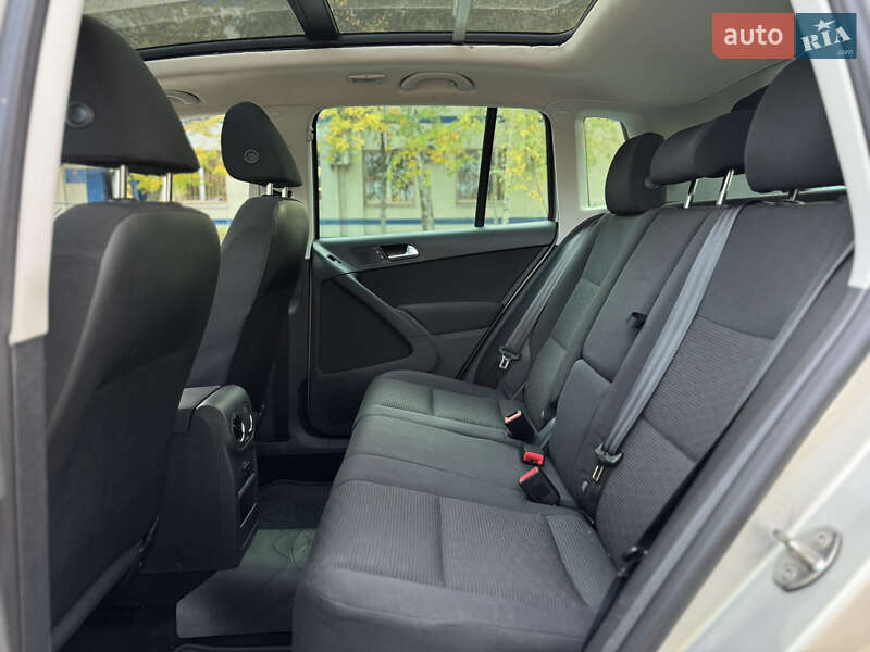 Позашляховик / Кросовер Volkswagen Tiguan 2012 в Києві