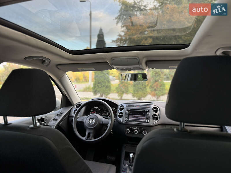 Позашляховик / Кросовер Volkswagen Tiguan 2012 в Києві