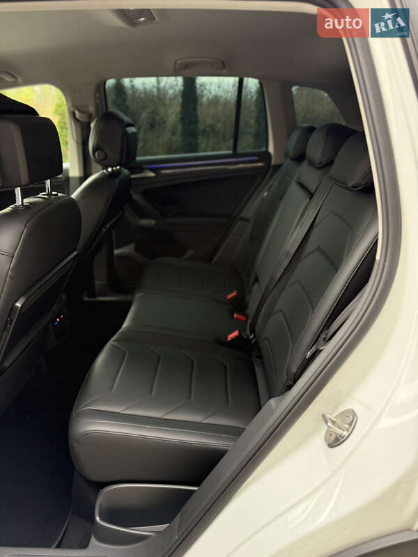 Позашляховик / Кросовер Volkswagen Tiguan 2021 в Львові фото 38 Позашляховик / Кросовер Volkswagen Tiguan 2021 в Львові