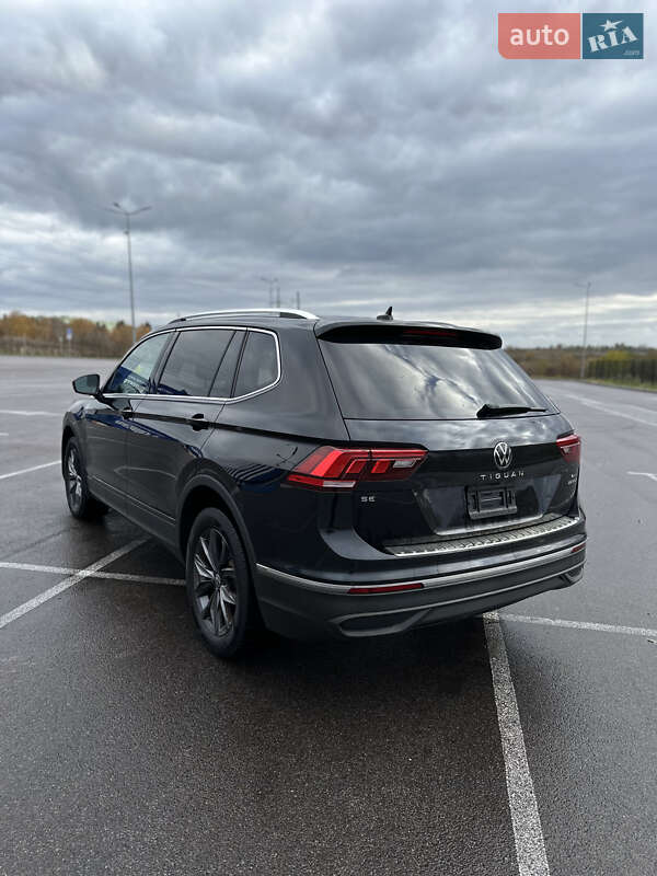 Позашляховик / Кросовер Volkswagen Tiguan 2022 в Рівному