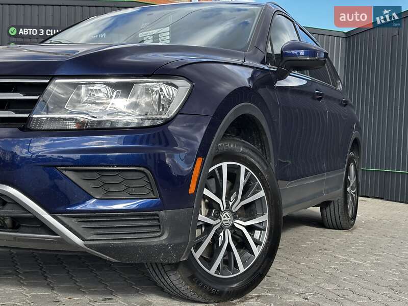 Позашляховик / Кросовер Volkswagen Tiguan 2021 в Львові