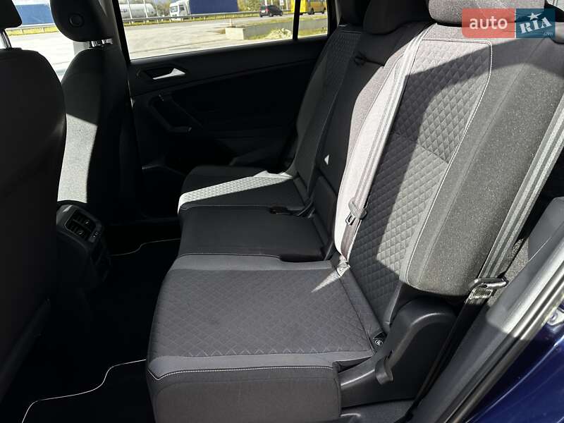 Позашляховик / Кросовер Volkswagen Tiguan 2021 в Львові